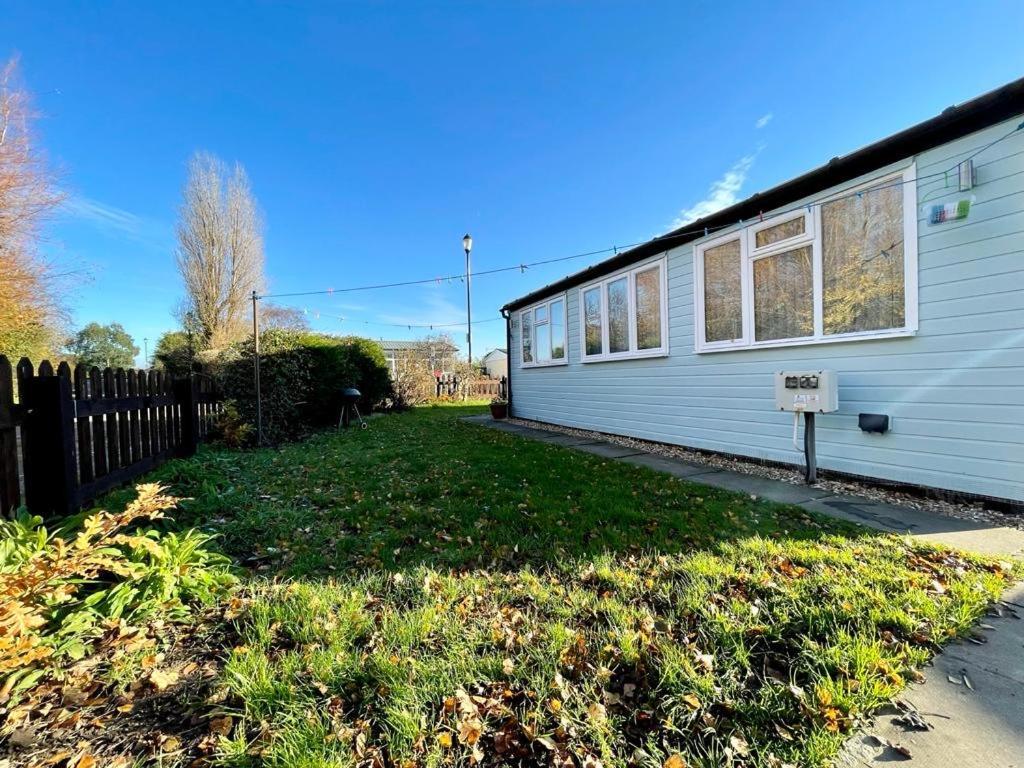 Blakes Beach House Humberston Fitties Bagian luar foto