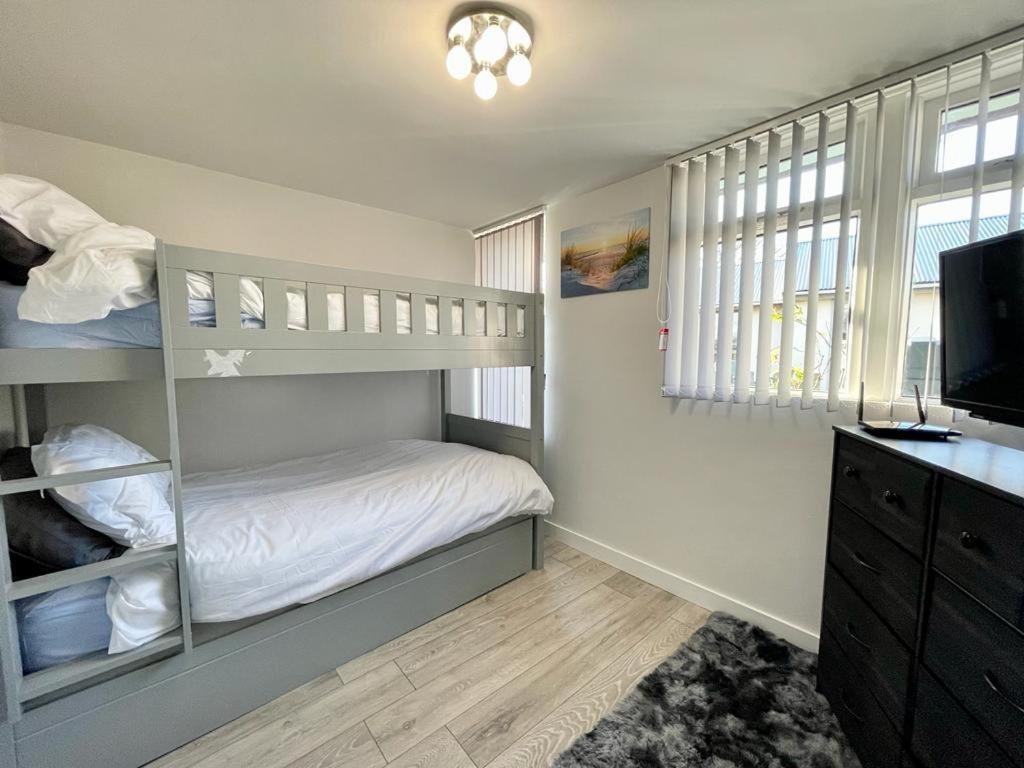 Blakes Beach House Humberston Fitties Bagian luar foto