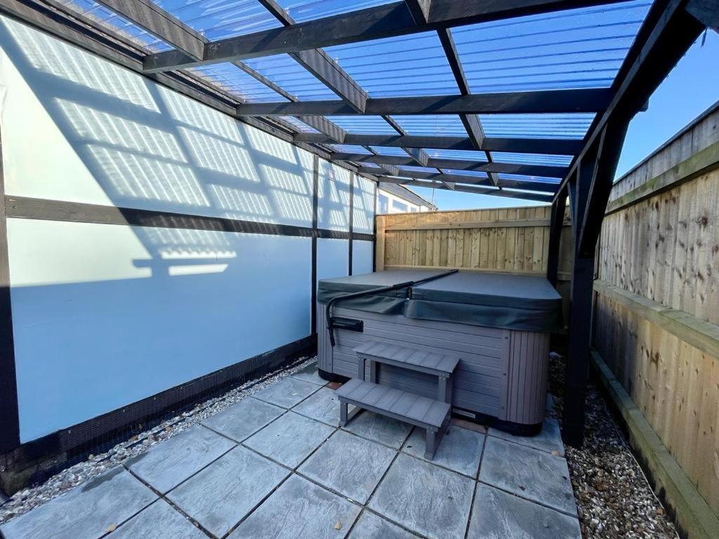 Blakes Beach House Humberston Fitties Bagian luar foto